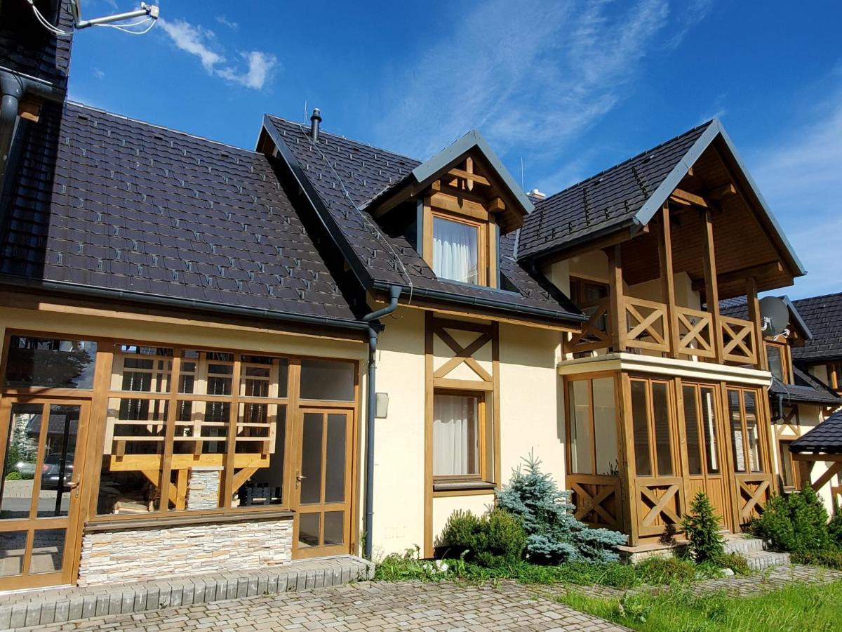 Apartments Highland Стара-Лесна Экстерьер фото